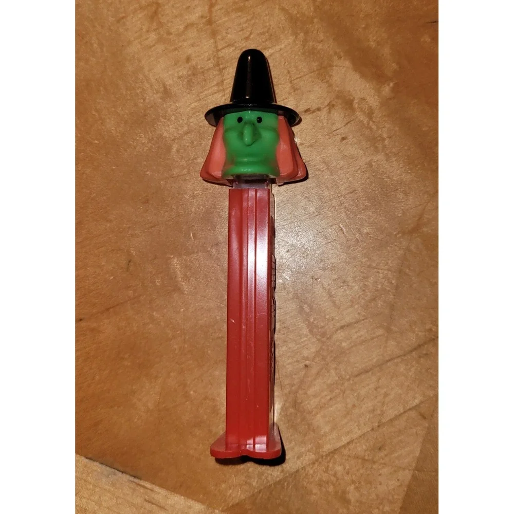 Vintage Witch Pez Dispenser Halloween 1971
